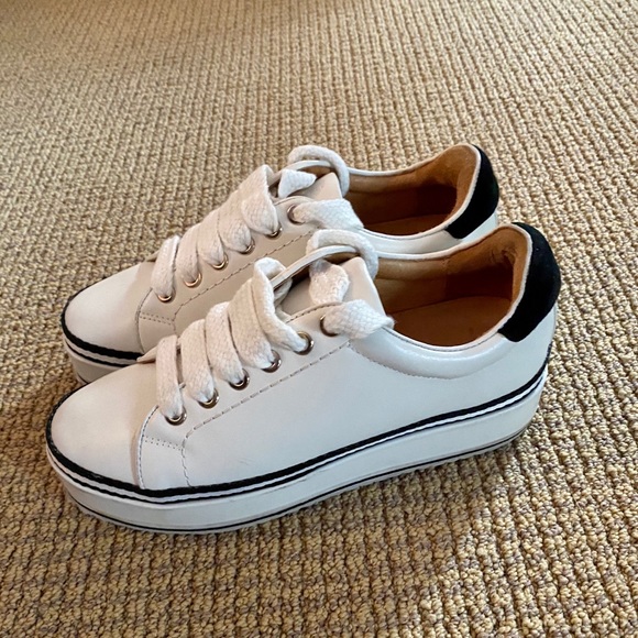 joie white sneakers